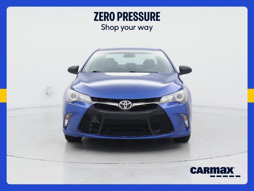 Blue 2017 Toyota Camry SE