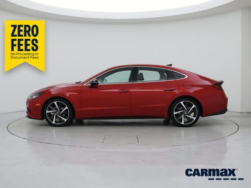 Red 2021 Hyundai SONATA SEL Plus