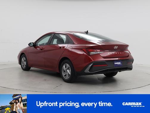 Red 2024 Hyundai ELANTRA SE