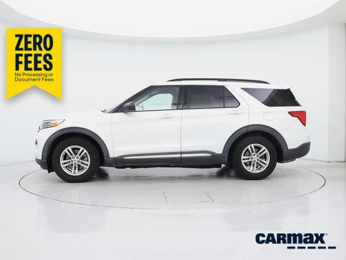 White 2020 Ford Explorer XLT