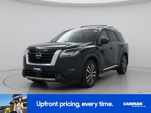 2022 Nissan Pathfinder Platinum