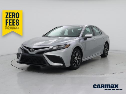 Silver 2021 Toyota Camry SE