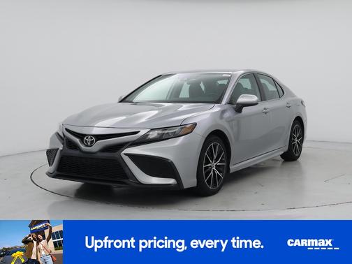 Silver 2021 Toyota Camry SE