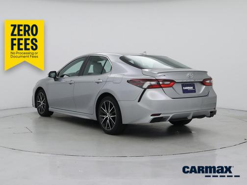 Silver 2021 Toyota Camry SE