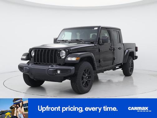 Black 2022 Jeep Gladiator Altitude