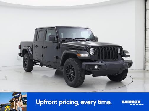 Black 2022 Jeep Gladiator Altitude