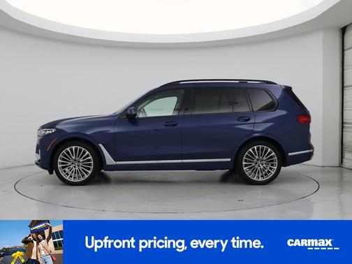Blue 2021 BMW X7 xDrive40i