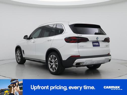 White 2024 BMW X5 sDrive40i