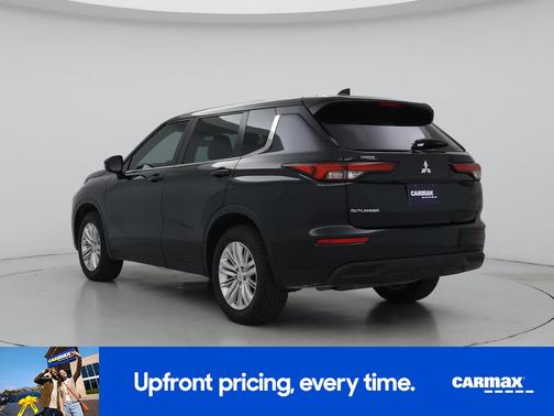 2022 Mitsubishi Outlander ES