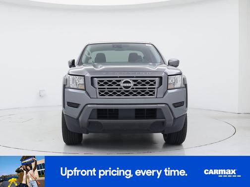Gray 2022 Nissan Frontier SV