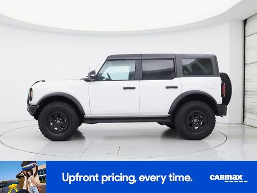 White 2024 Ford Bronco Wildtrak