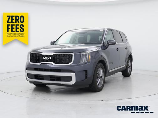Gray 2024 Kia Telluride LX
