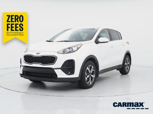 White 2021 Kia Sportage LX