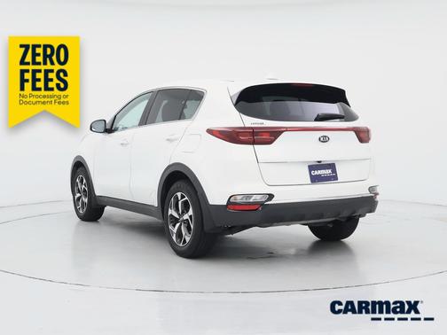 White 2021 Kia Sportage LX