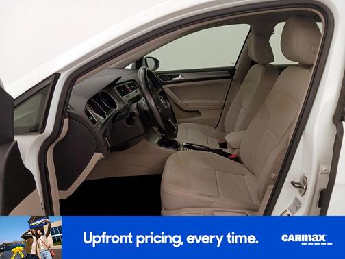 2017 Volkswagen Golf S