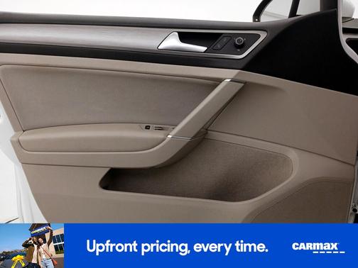 2017 Volkswagen Golf S