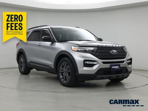 Silver 2024 Ford Explorer XLT