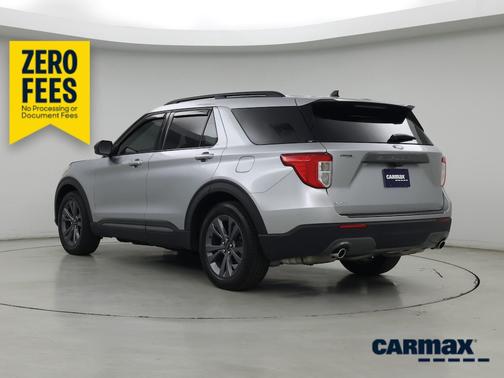 Silver 2024 Ford Explorer XLT