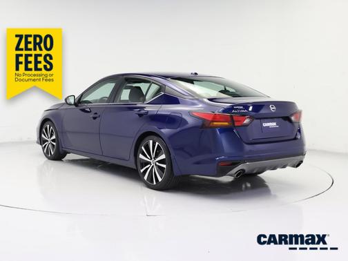 Blue 2020 Nissan Altima SR