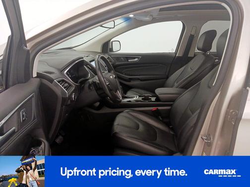 Gold 2017 Ford Edge Titanium