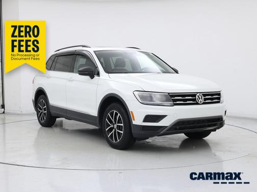 White 2021 Volkswagen Tiguan SE