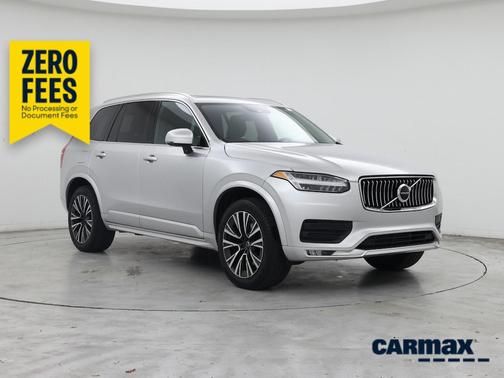 Silver 2022 Volvo XC90 T5 Momentum
