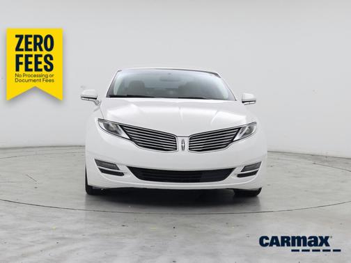 White 2016 Lincoln MKZ
