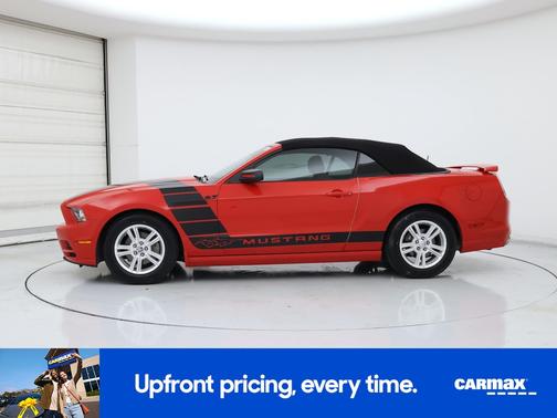 Red 2014 Ford Mustang
