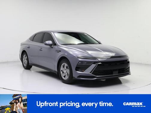2025 Hyundai SONATA SE