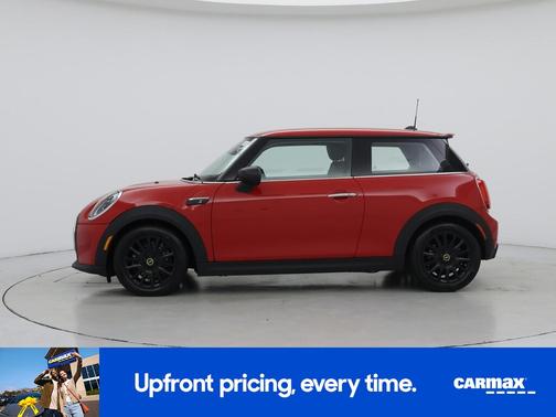 2023 MINI SE Hardtop SE Signature
