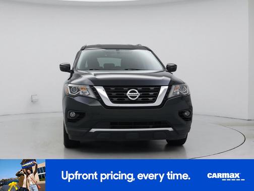 2019 Nissan Pathfinder SV