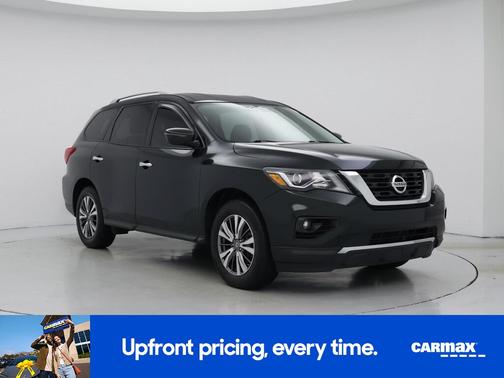 2019 Nissan Pathfinder SV