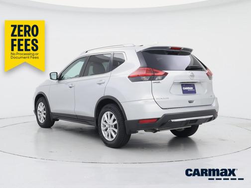 Silver 2017 Nissan Rogue SV