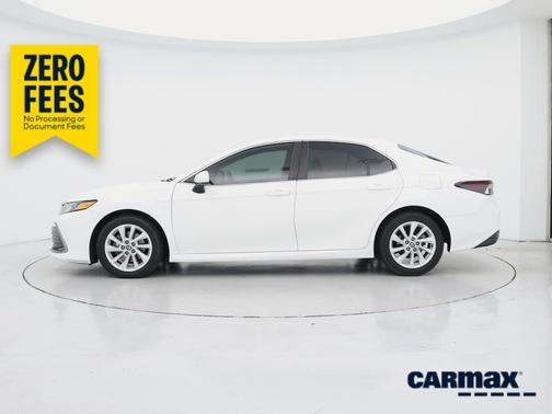 White 2022 Toyota Camry LE