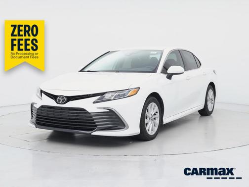 White 2022 Toyota Camry LE