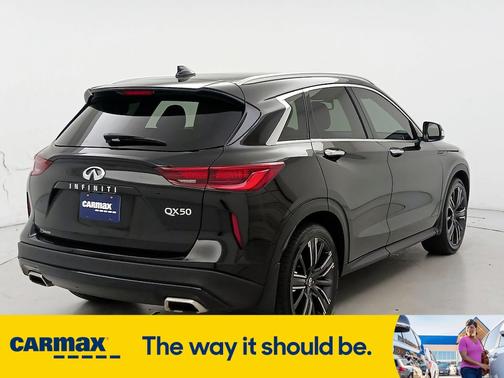 2022 INFINITI QX50 Luxe