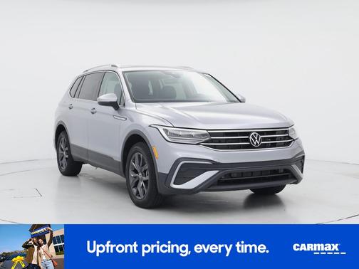 Silver 2023 Volkswagen Tiguan SE