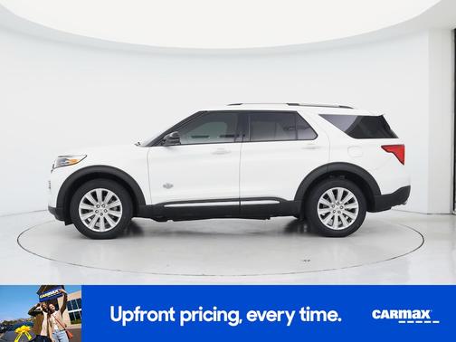 White 2022 Ford Explorer King Ranch