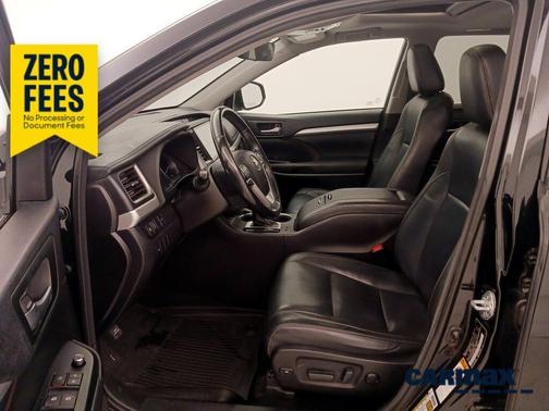 Black 2017 Toyota Highlander XLE