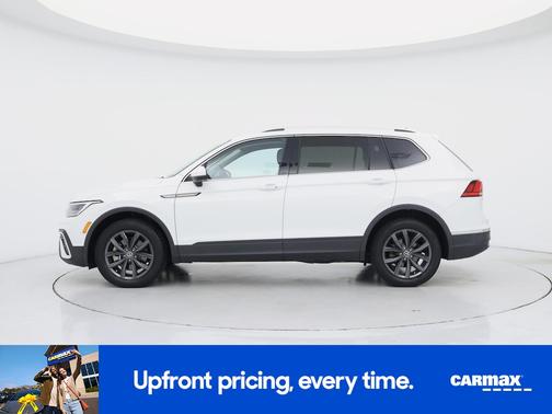 White 2022 Volkswagen Tiguan SE