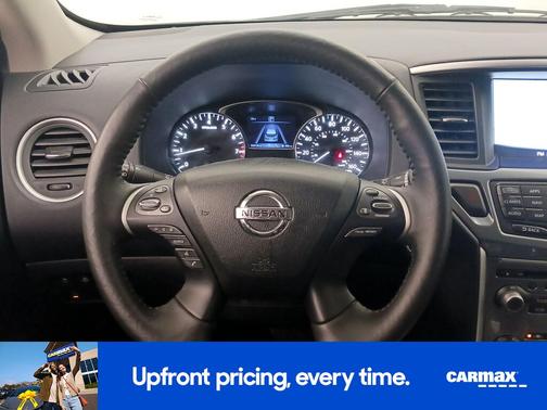 2020 Nissan Pathfinder SL