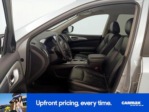 2020 Nissan Pathfinder SL