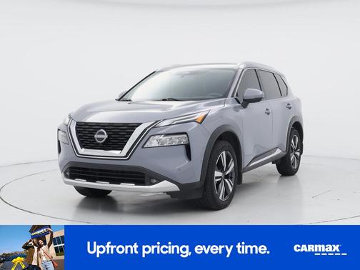 Gray 2022 Nissan Rogue Platinum