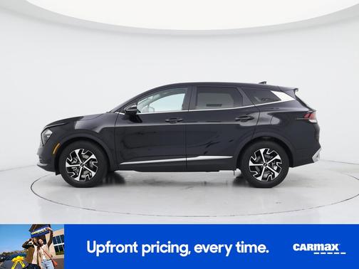 Black 2023 Kia Sportage EX