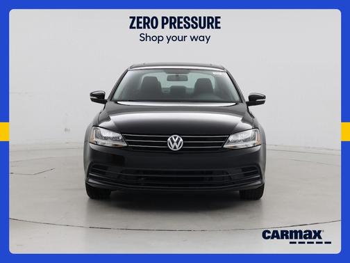 Black 2017 Volkswagen Jetta SE