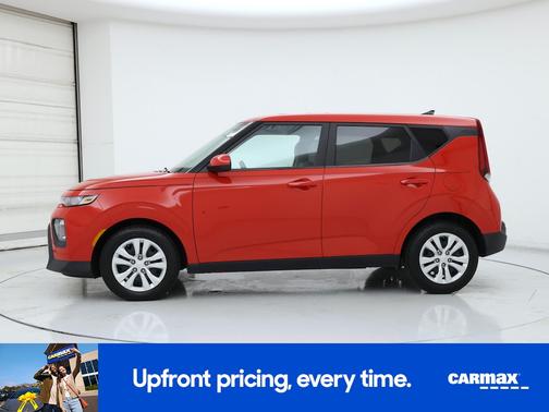 Red 2022 Kia Soul LX