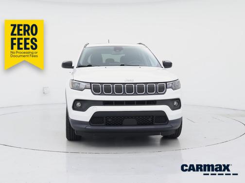 White 2022 Jeep Compass Latitude Lux
