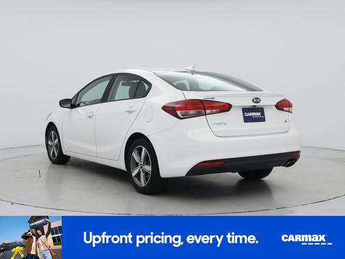 White 2018 Kia Forte S