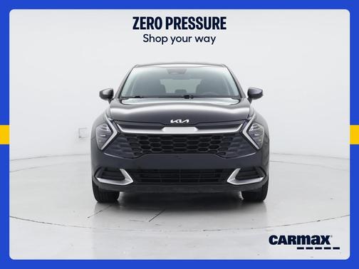 Black 2024 Kia Sportage LX