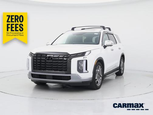 White 2024 Hyundai PALISADE Limited
